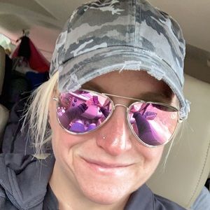 Meet your Posher, Kari